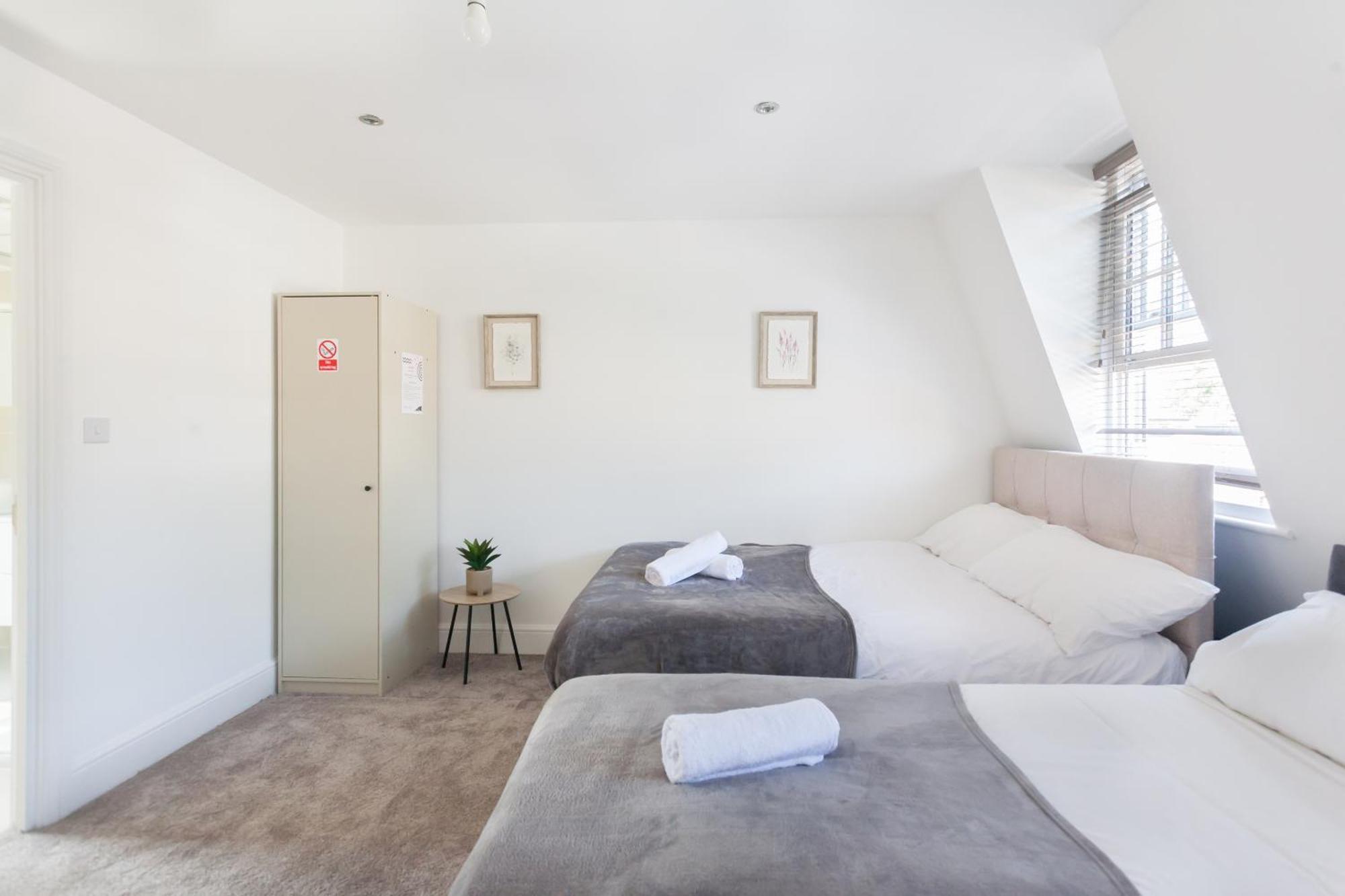 Camden House - Next To Camden Market And Station - Center Pensiune Londra
